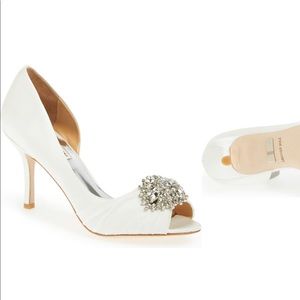 Badgley Mishcka Pearson Pump